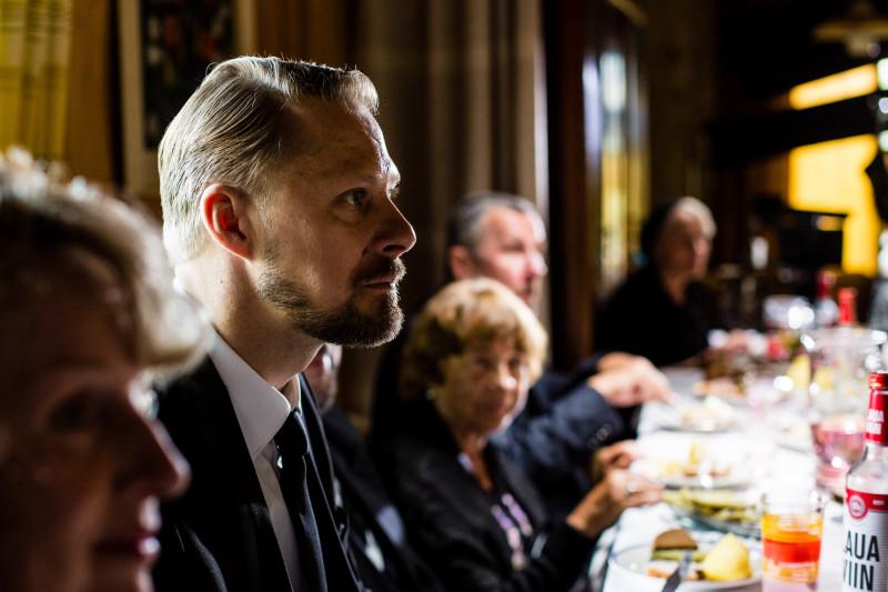 Tambet Tuisk mängufilmis Eesti matus (2021) - Foto Robert Lang - Taska Film, Apollo Film Productions, Filmivabrik