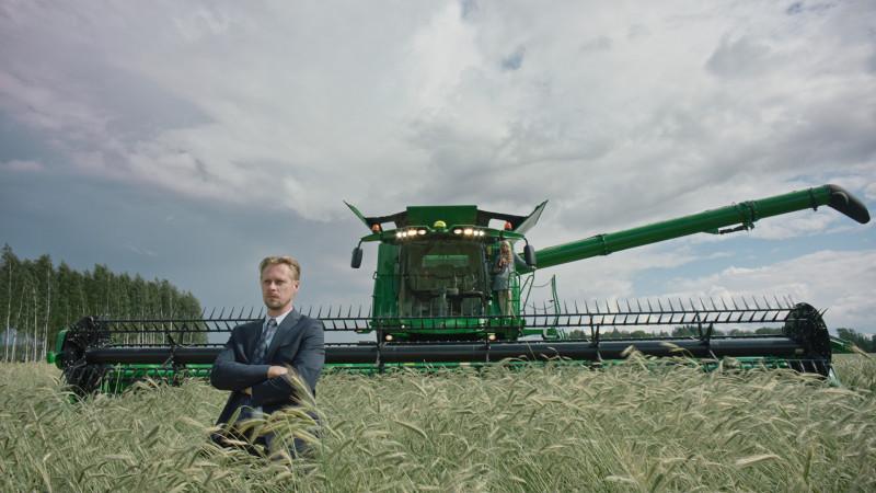 Tambet Tuisk mängufilmis Maakohus (2020) - Kafka Films