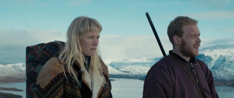 Laura Birn ja Pääru Oja mängufilmis Viimased (2020) - Homeless Bob Production
