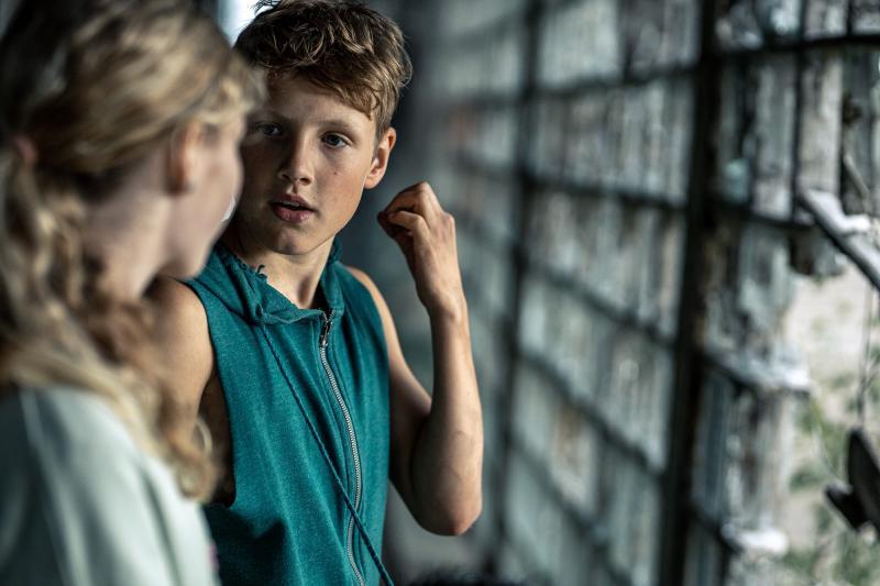 Nils Jaagup England mängufilmis Tagurpidi torn (2022) - Foto Heikki Leis - Stellar Film, Studio Locomotive